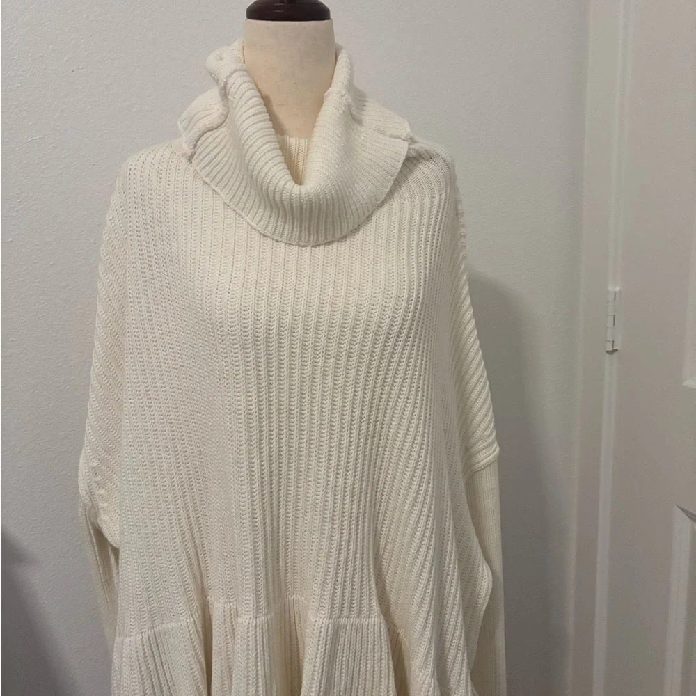 Free People Eclectic Cozy Sweater Beautiful Ruffled Bottom Roomy Fit Final Sale - Picture 1 of 10